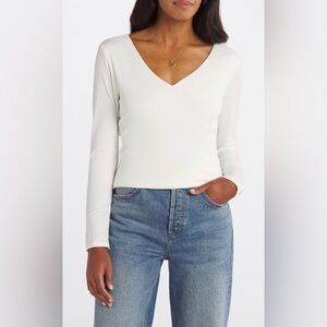 NINE BRITTON Fenton Back Cut Out White V-Neck Long Sleeve Top - Size Large